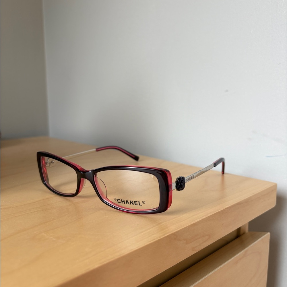 CHANEL Red and Black Sunglasses